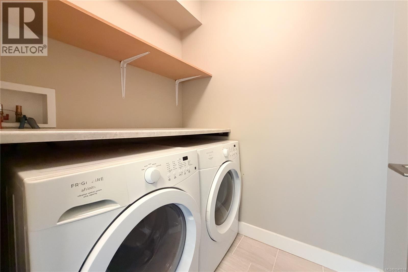 3028 Urban Creek Way Property Photo 35