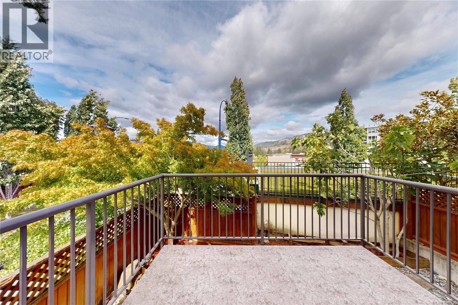 3028 Urban Creek Way Property Photo 46
