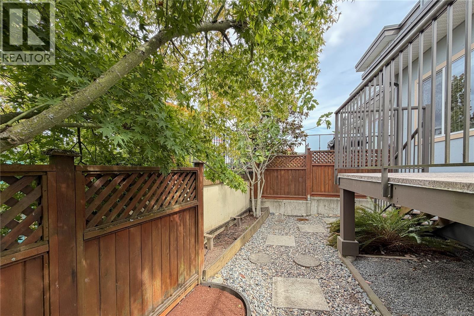3028 Urban Creek Way Property Photo 50