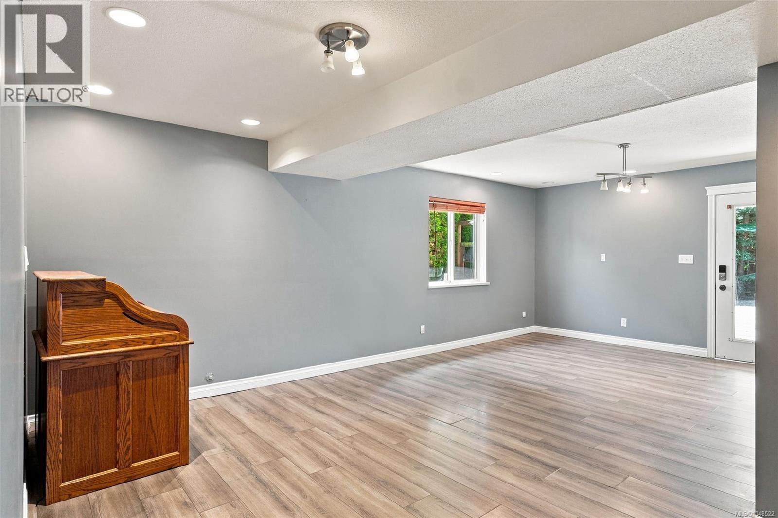 1752 White Blossom Way Property Photo 30