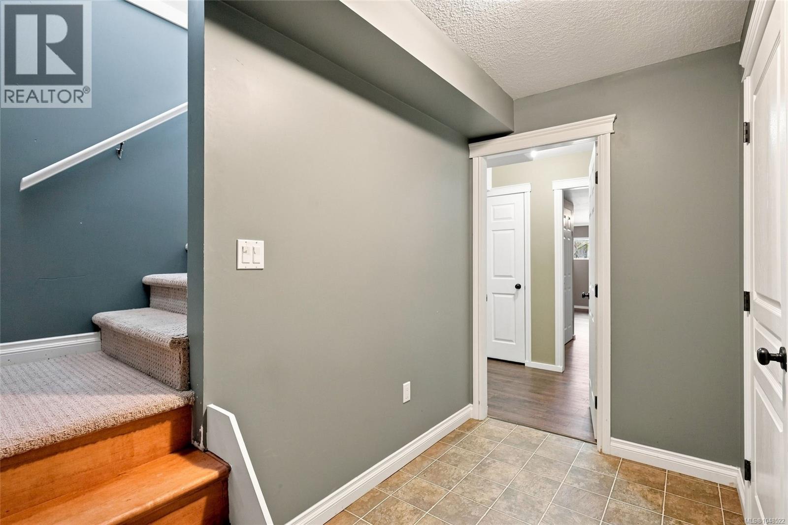 1752 White Blossom Way Property Photo 33