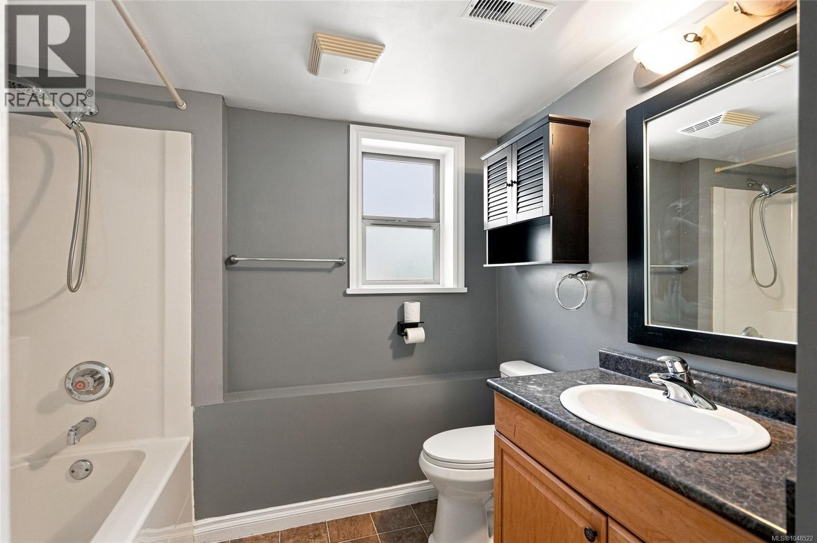 1752 White Blossom Way Property Photo 39