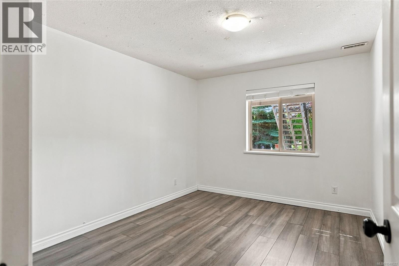 1752 White Blossom Way Property Photo 40
