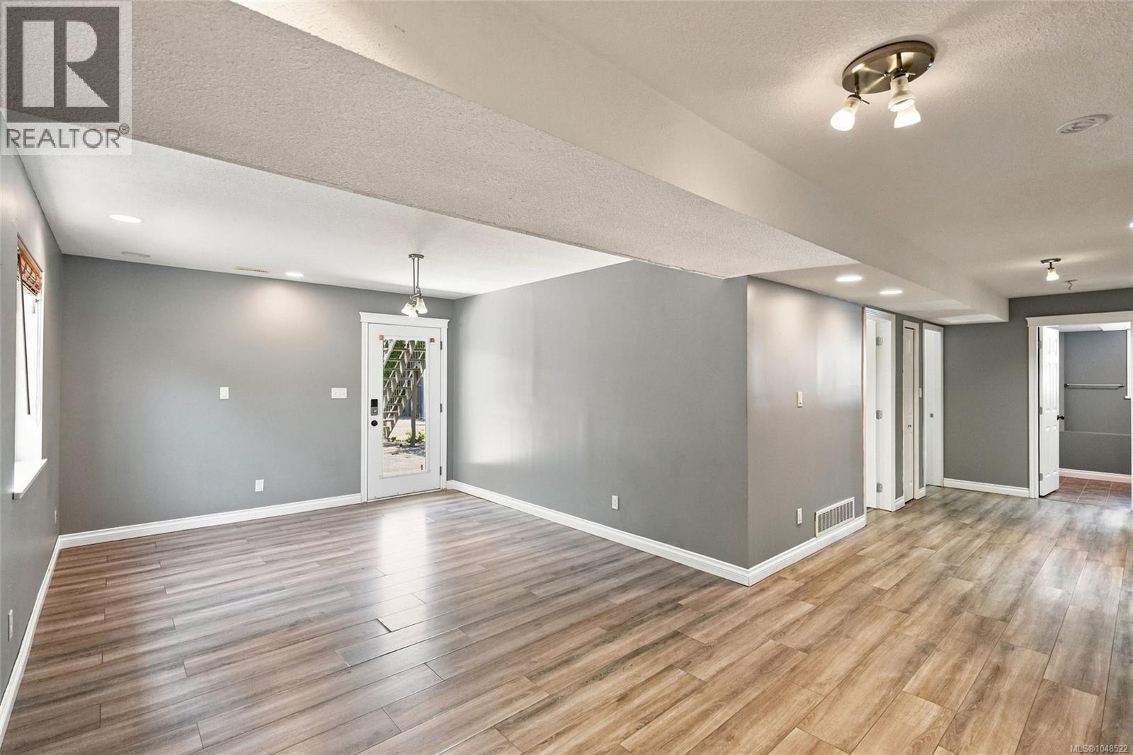 1752 White Blossom Way Property Photo 49