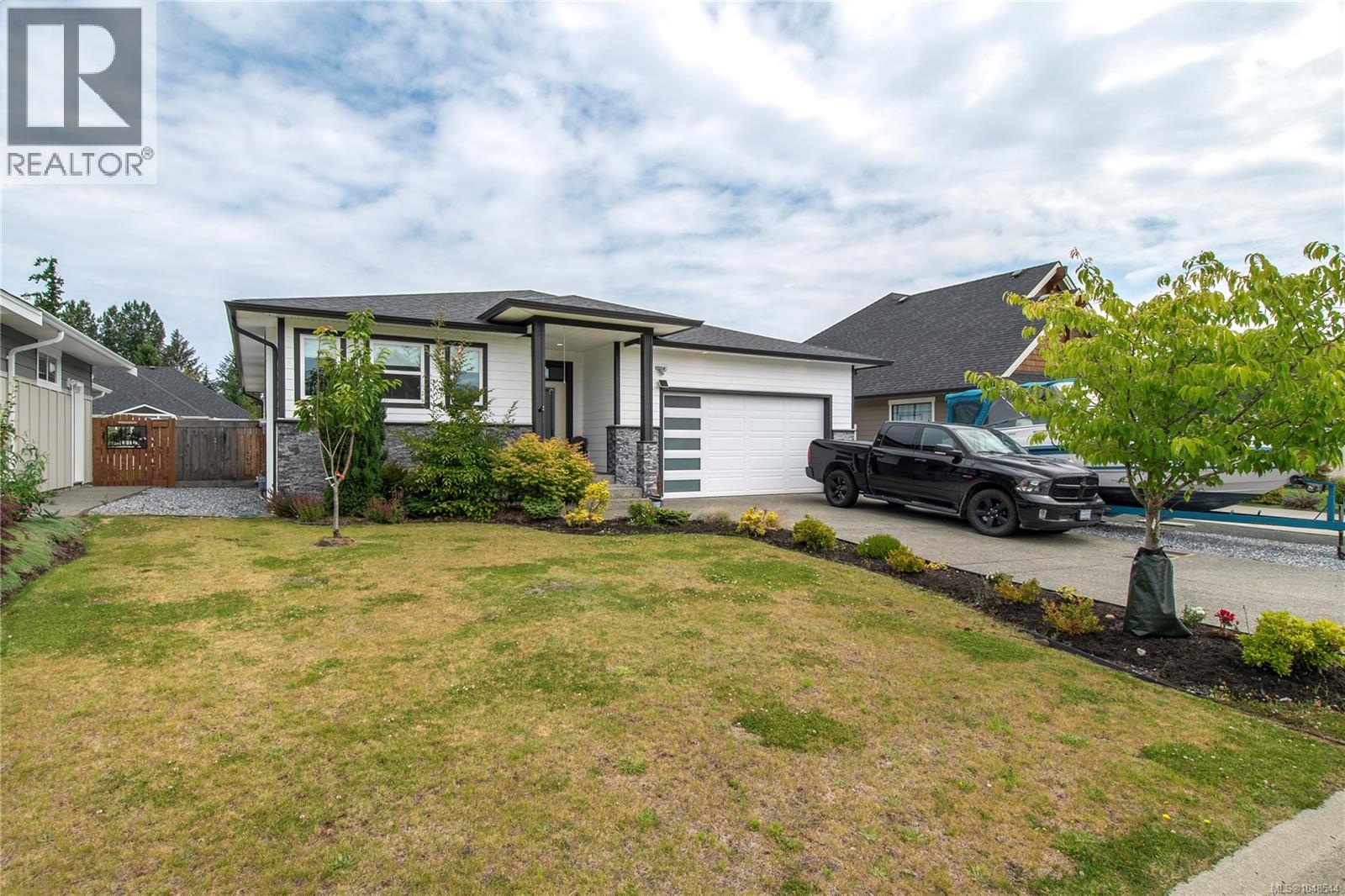720 Sitka St Property Photo 1