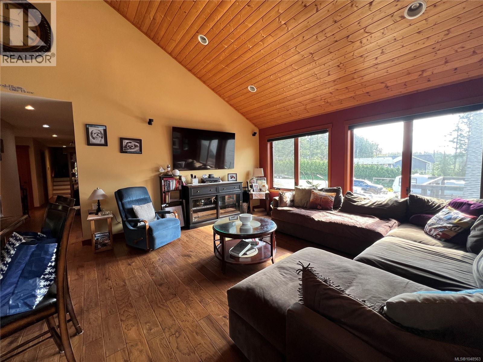 3824 Yellow Point Rd Property Photo 10
