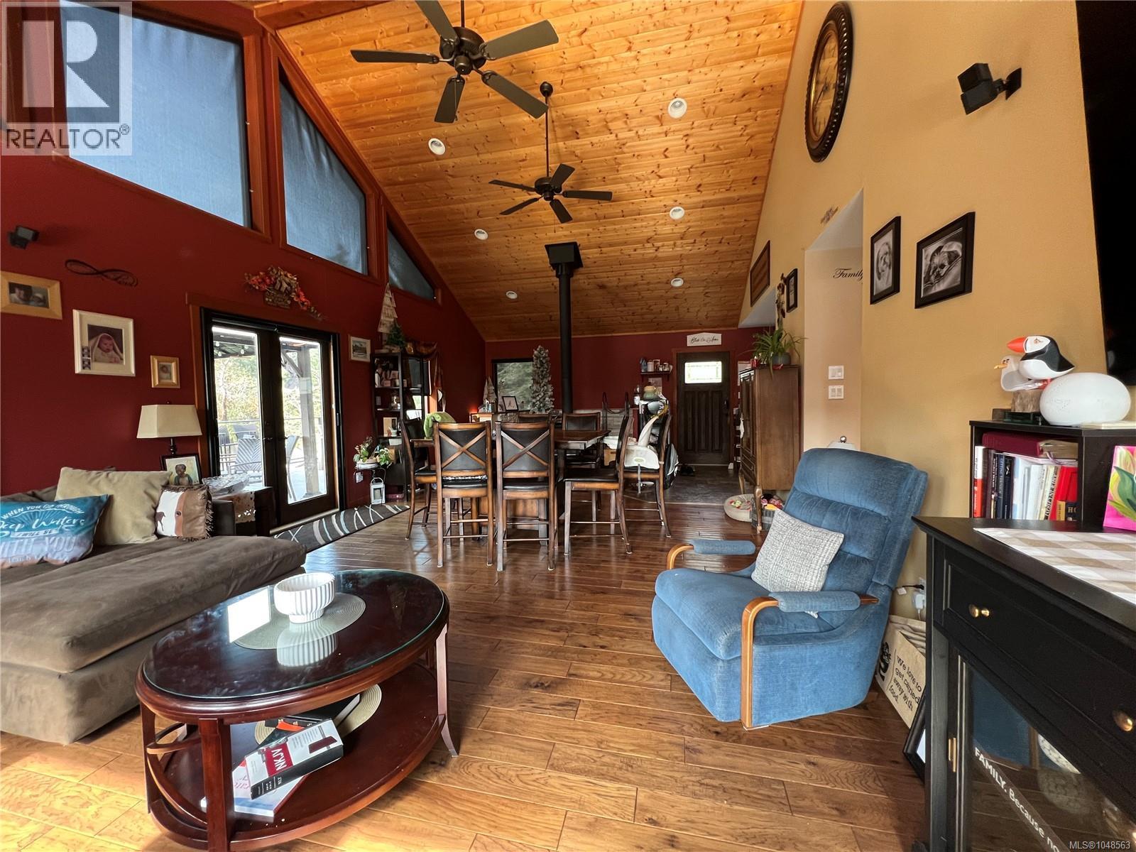 3824 Yellow Point Rd Property Photo 11