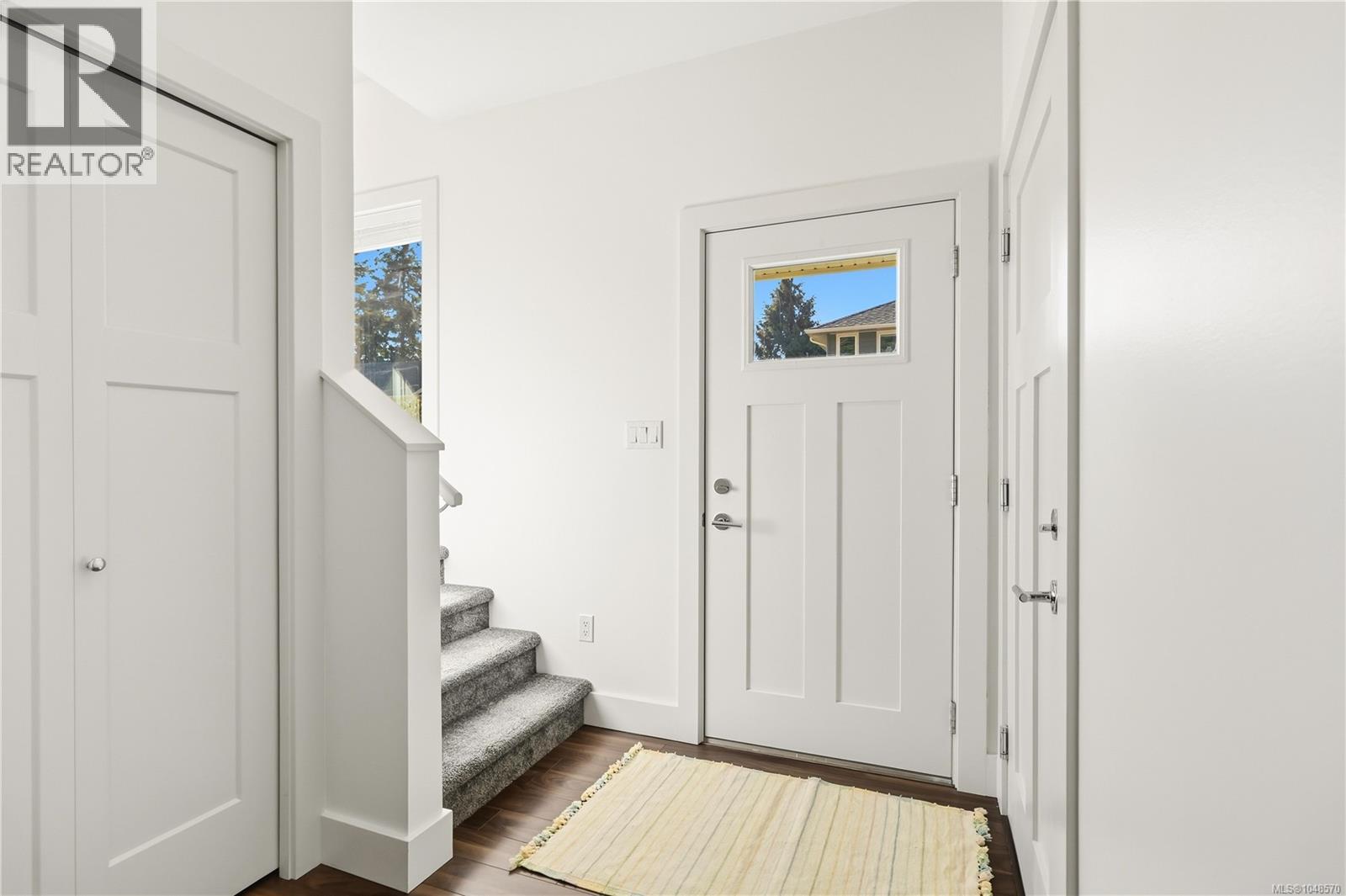 117 2117 Charters Rd Property Photo 4