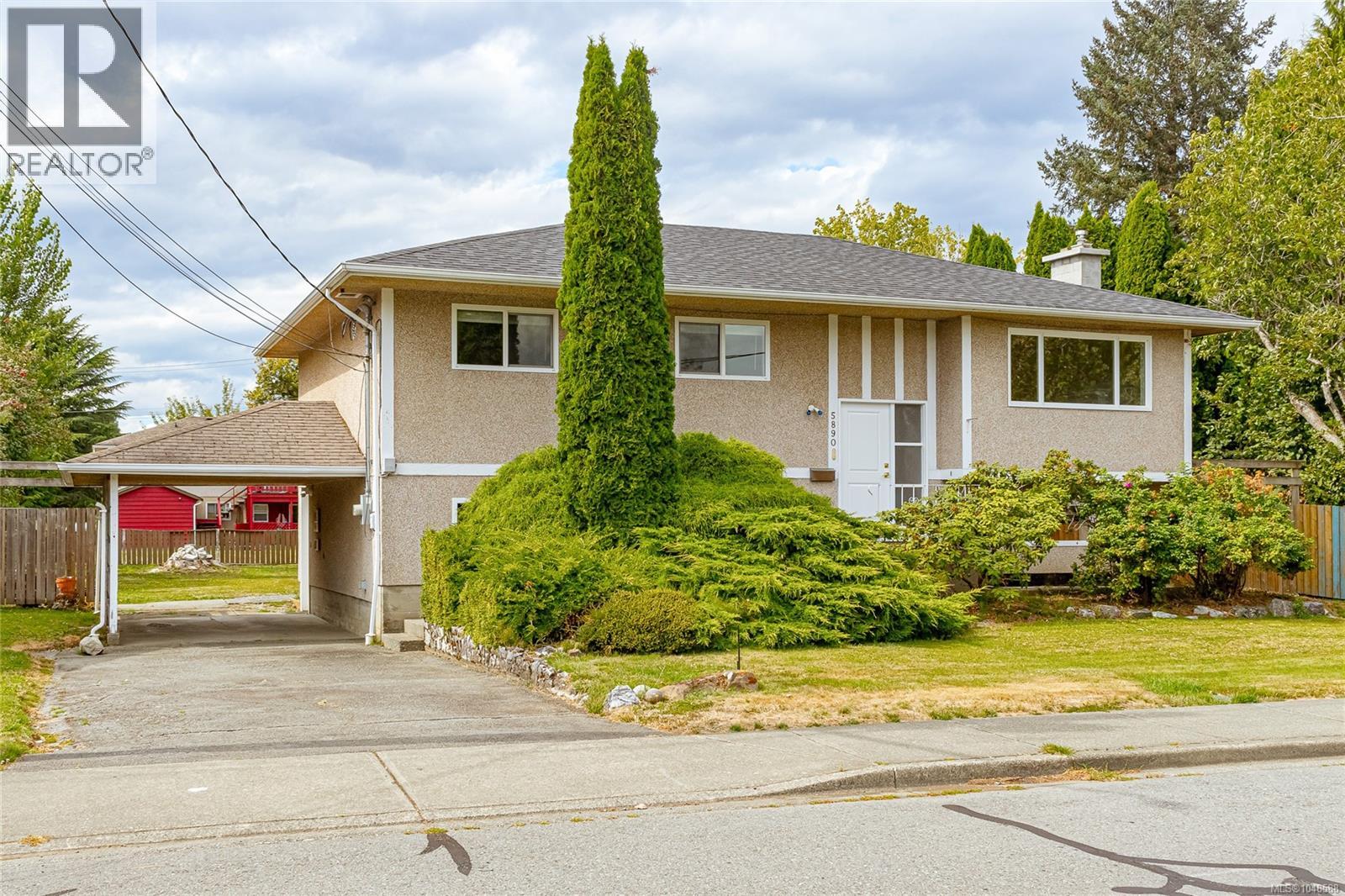 5890 CHESTERFIELD Ave