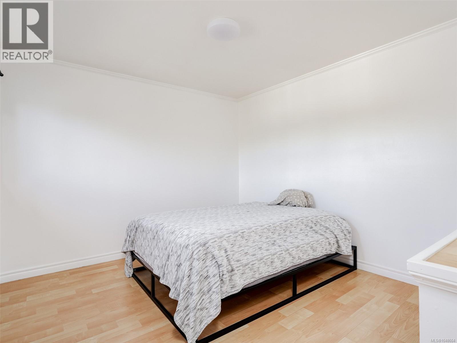 4 740 Wilson St Property Photo 13