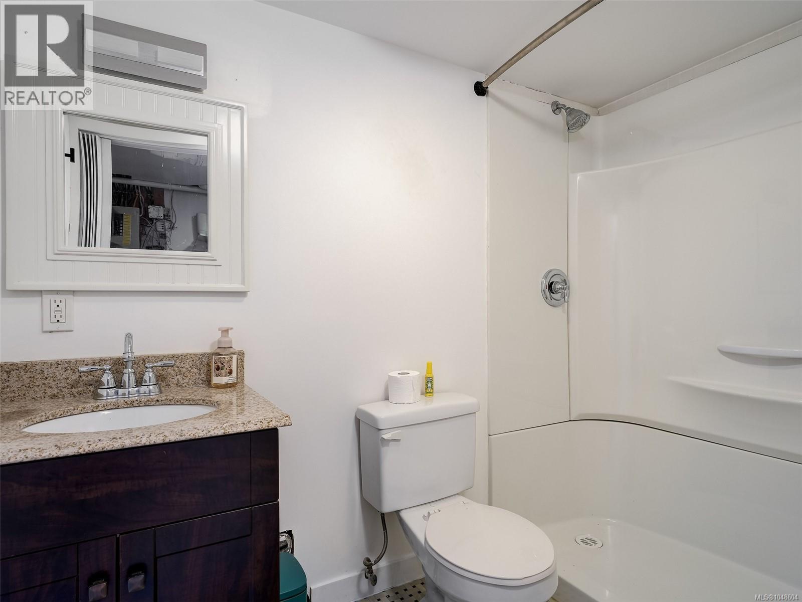 4 740 Wilson St Property Photo 26