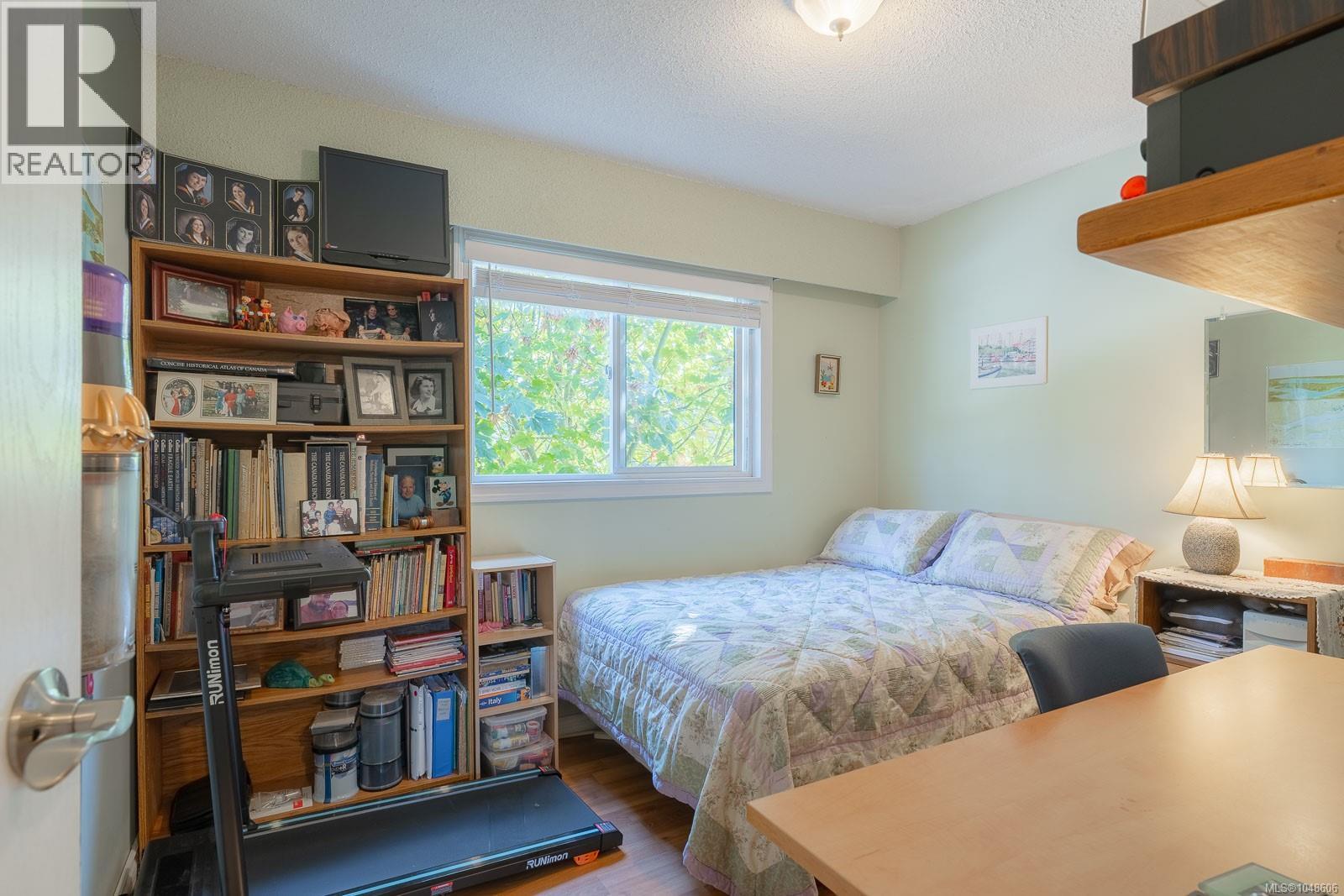 1855 Sandra Pl Property Photo 14