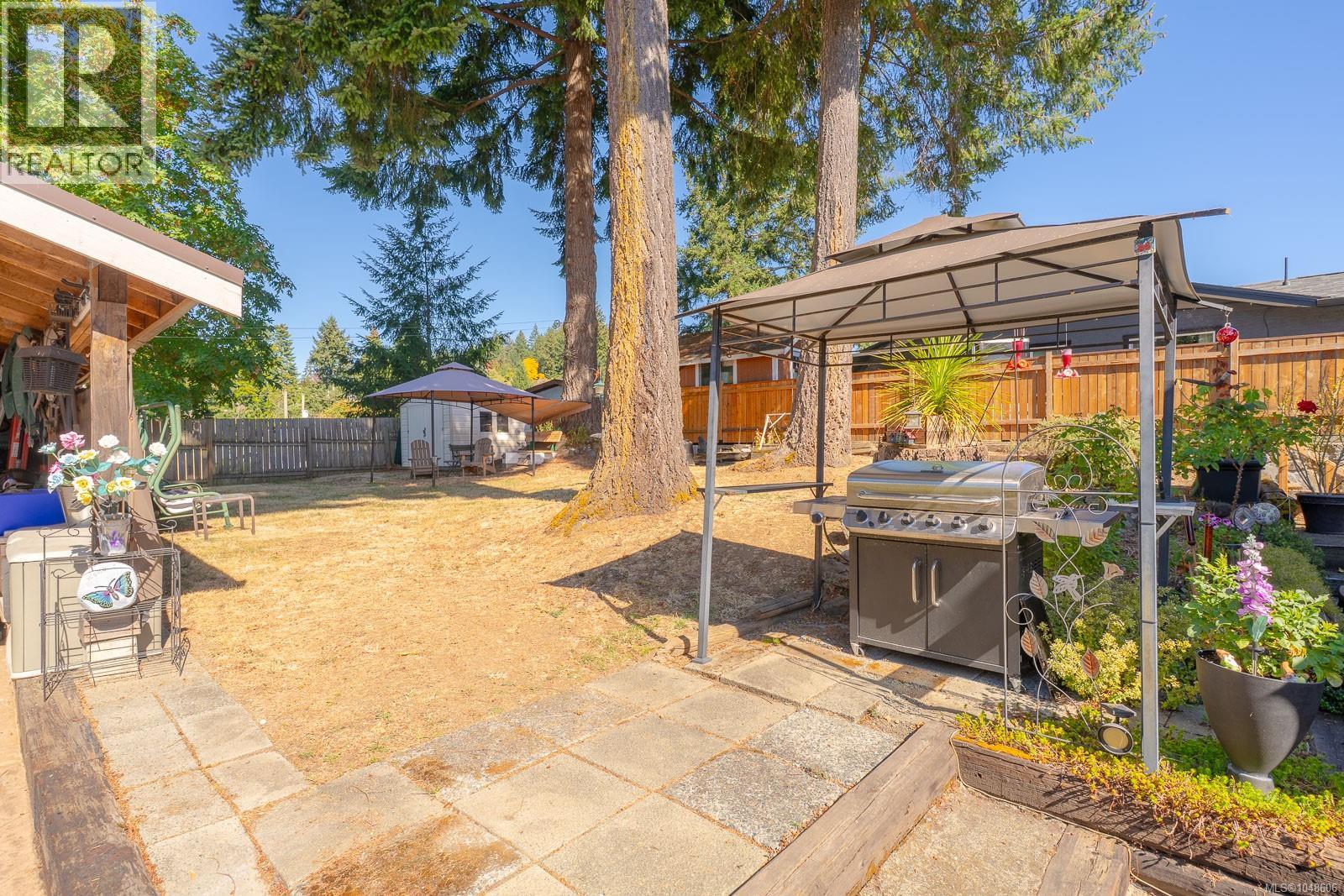 1855 Sandra Pl Property Photo 24