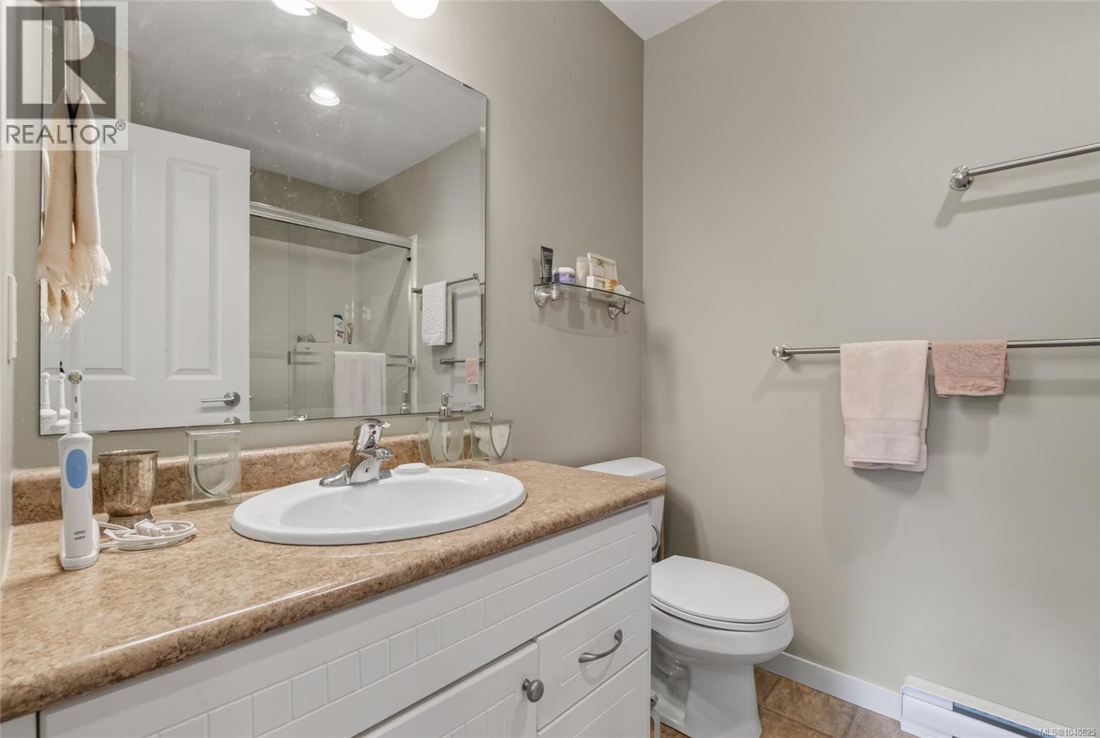 14 6250 Palahi Rd Property Photo 24