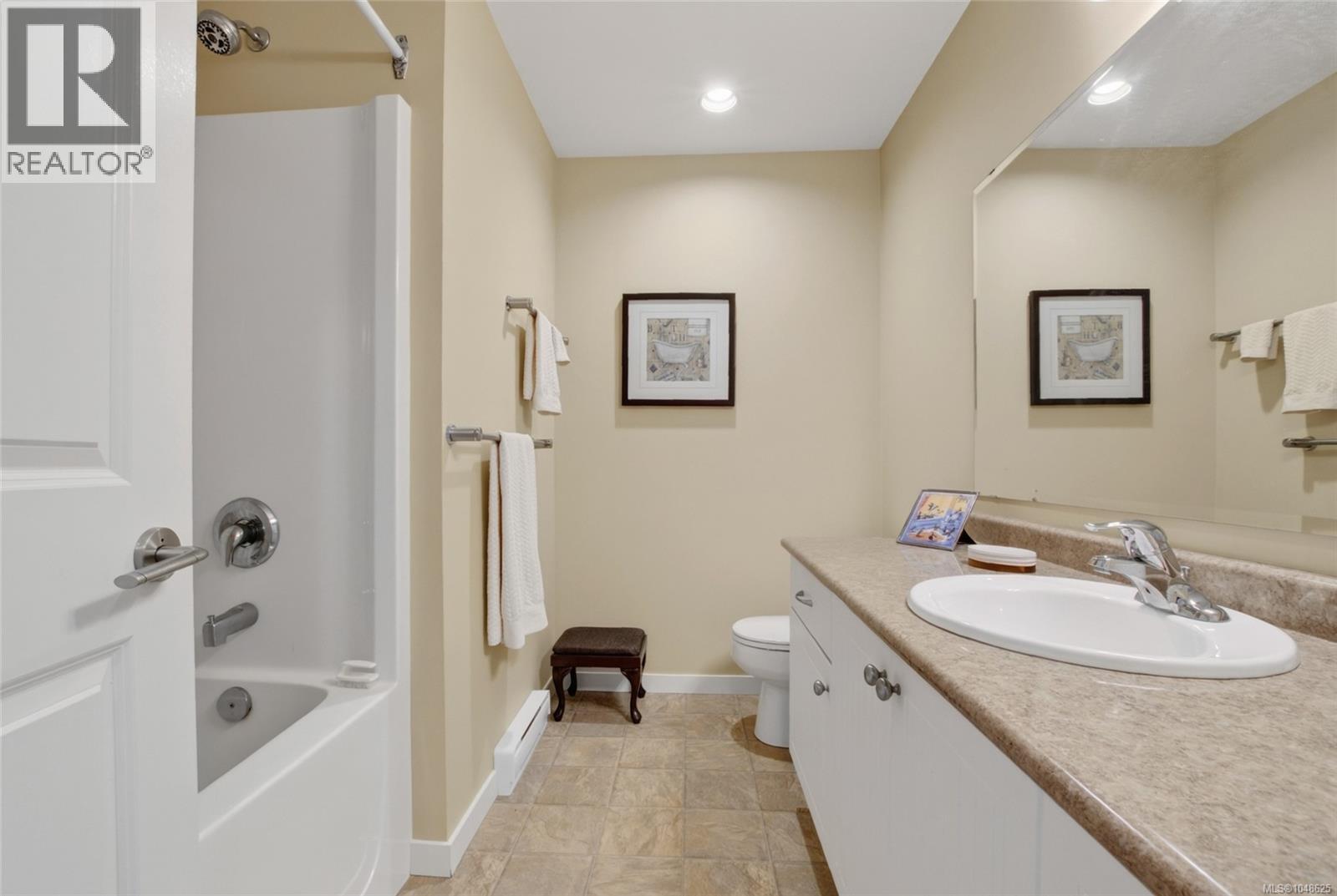 14 6250 Palahi Rd Property Photo 29