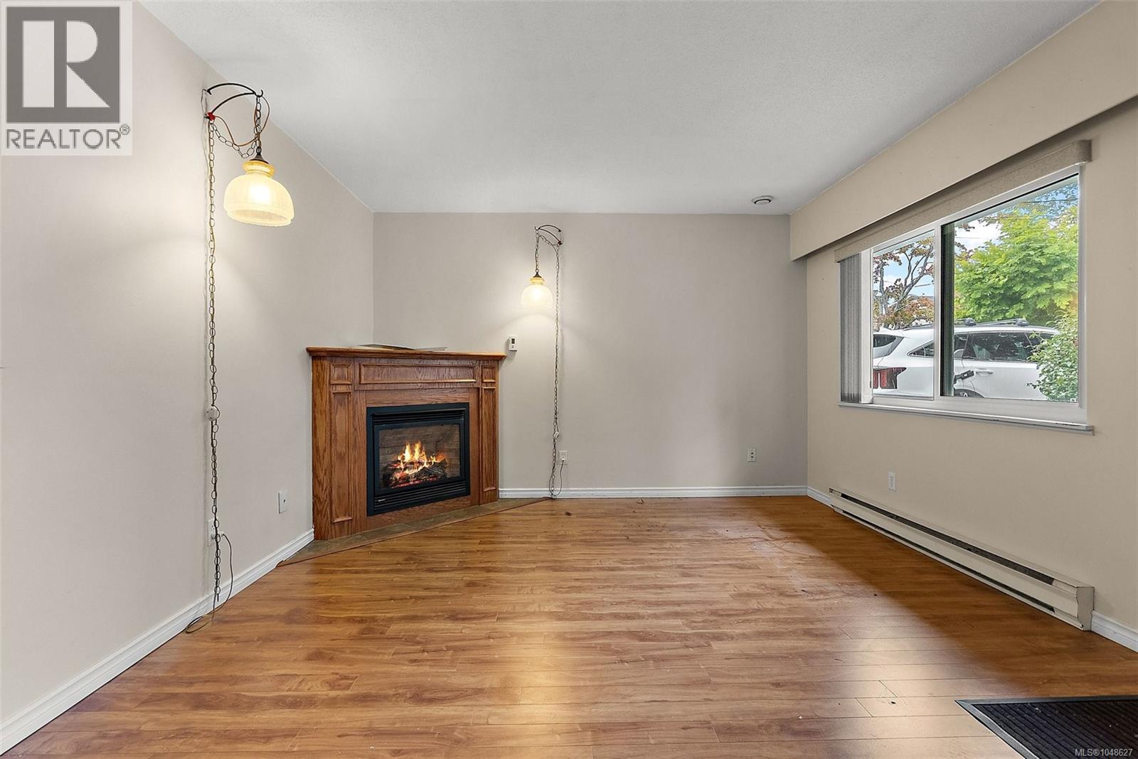 3167 Irma St Property Photo 3