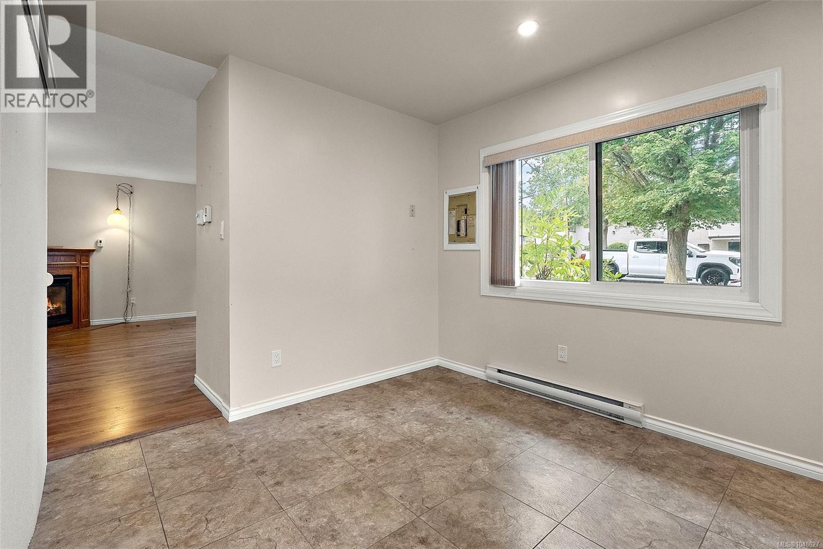 3167 Irma St Property Photo 9