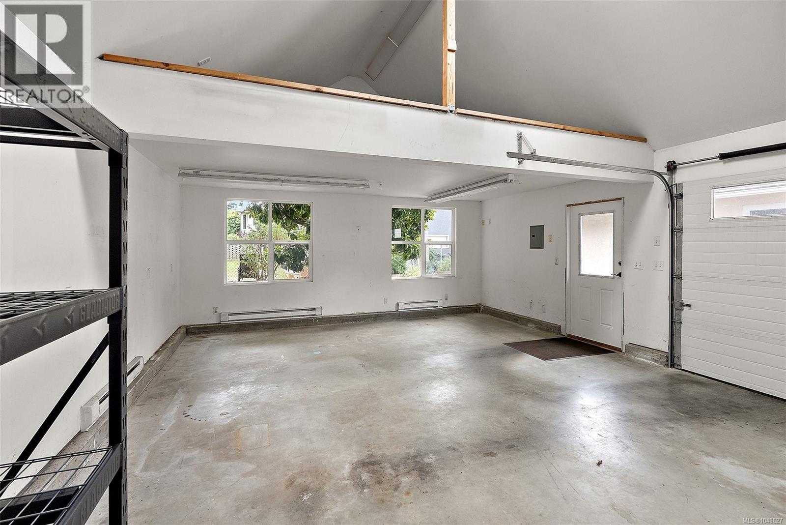 3167 Irma St Property Photo 17