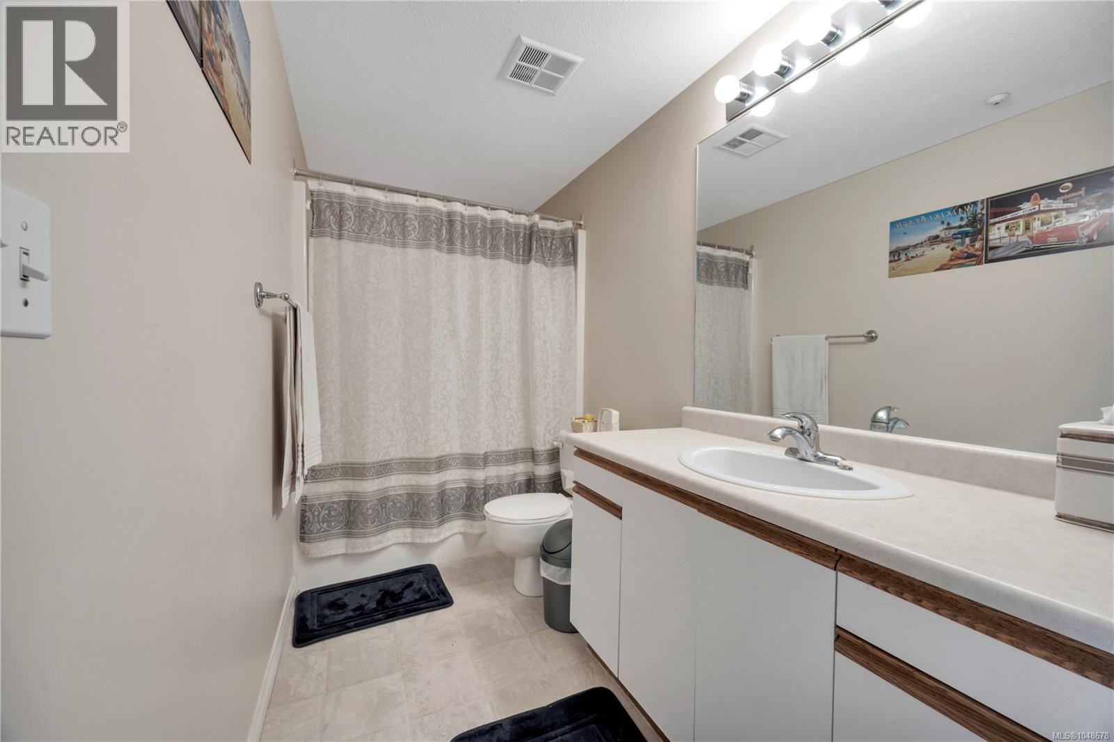 302 1631 Dufferin Cres Property Photo 14