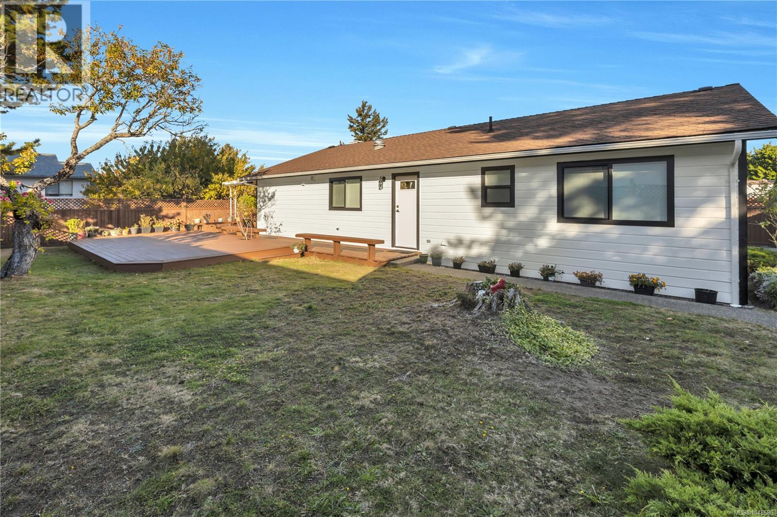 6279 Blueback Rd Property Photo 26