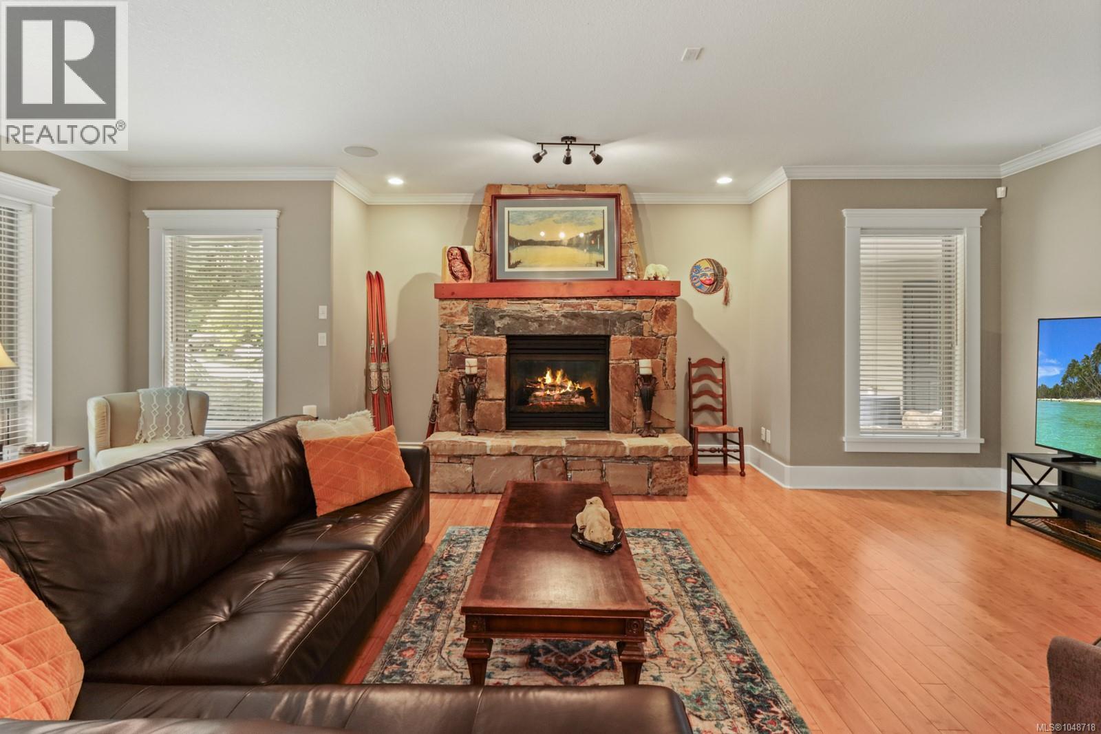 1090 Coldwater Rd Property Photo 20