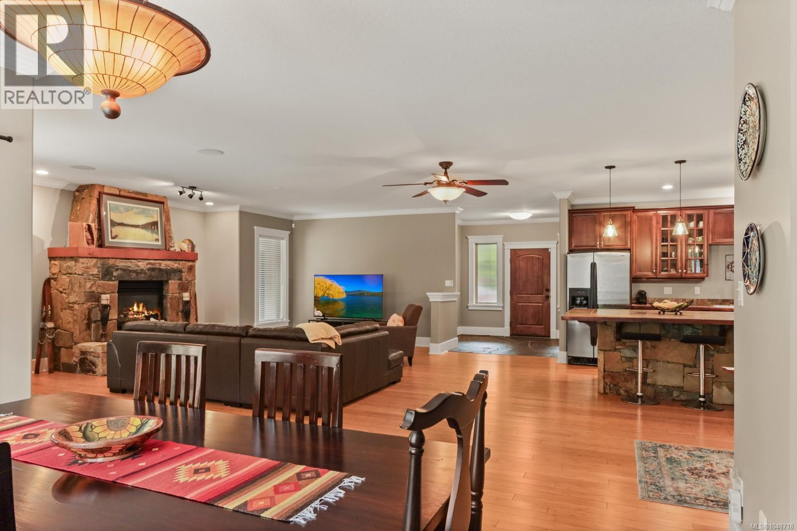 1090 Coldwater Rd Property Photo 22