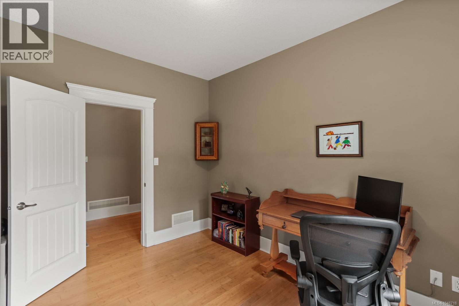 1090 Coldwater Rd Property Photo 30