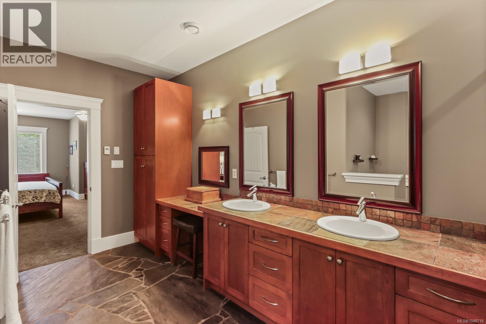 1090 Coldwater Rd Property Photo 41