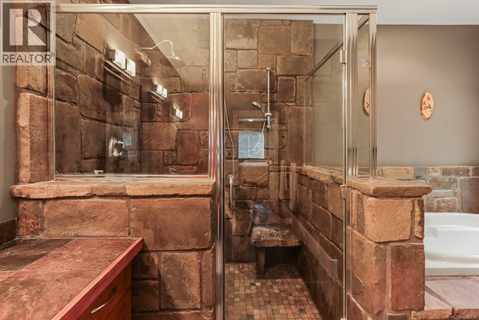 1090 Coldwater Rd Property Photo 44
