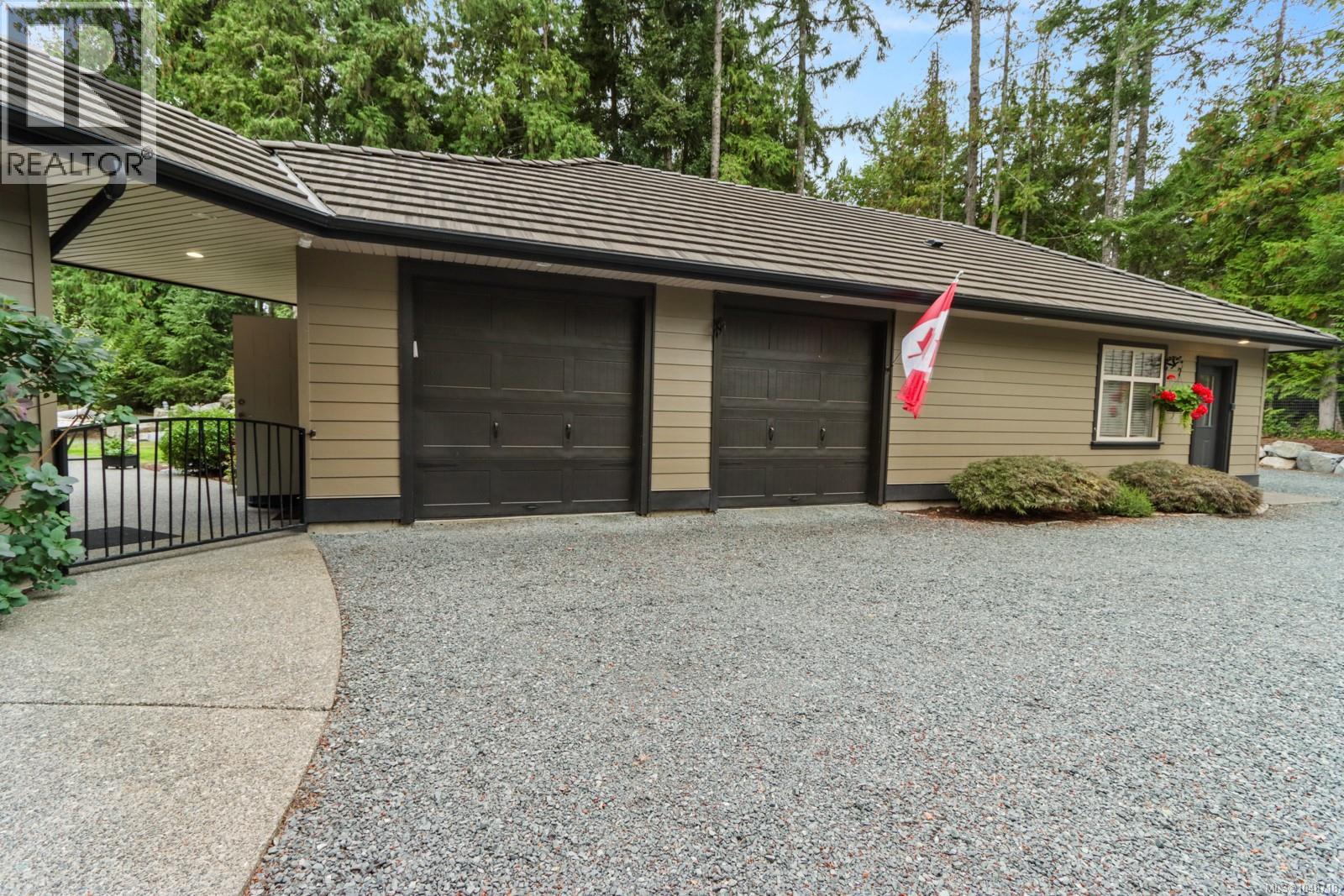 1090 Coldwater Rd Property Photo 73