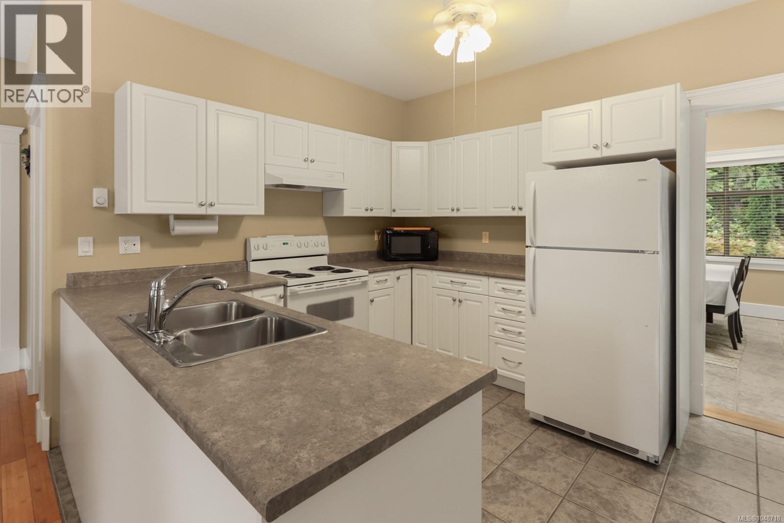 1090 Coldwater Rd Property Photo 86