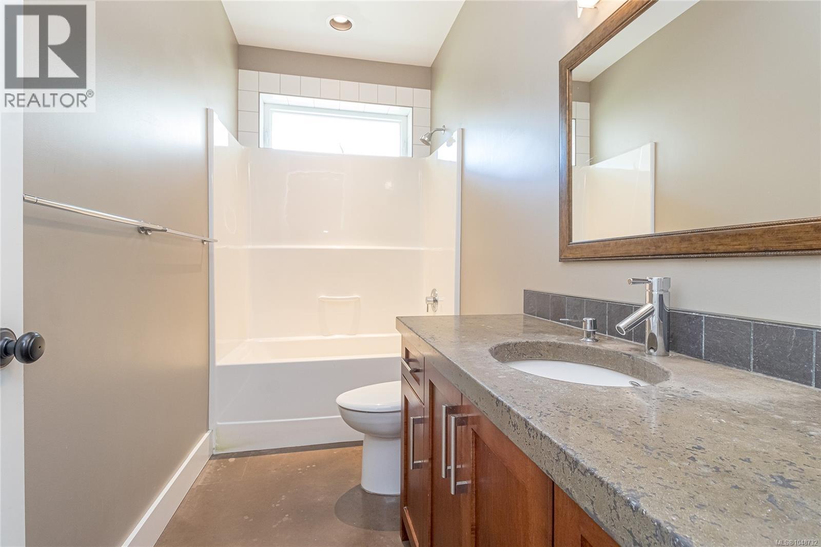 502 Nottingham Dr Property Photo 23