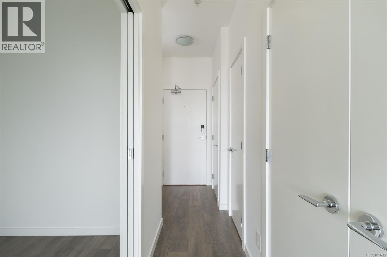 510 517 Fisgard St Property Photo 21