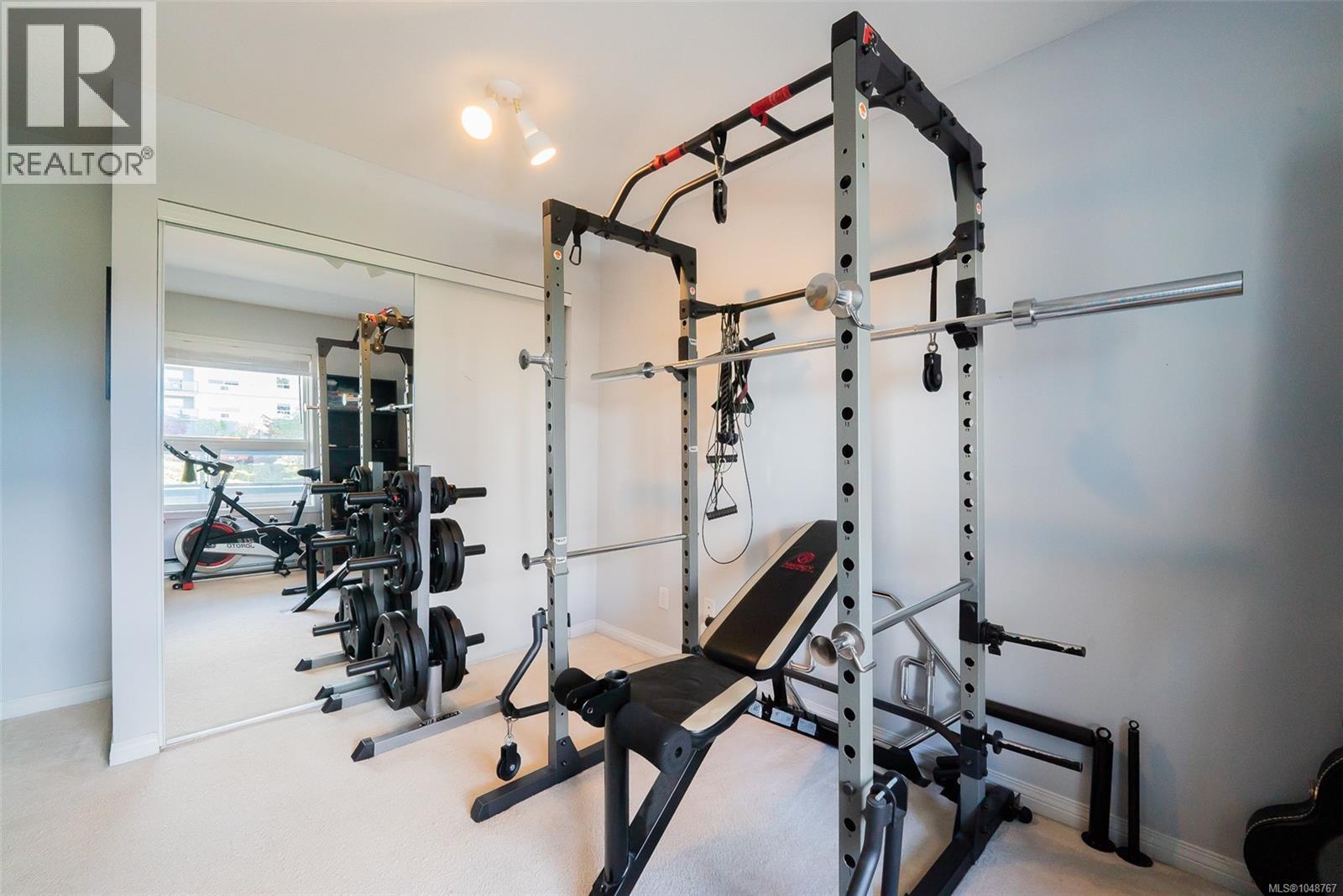 405 1631 Dufferin Cres Property Photo 16