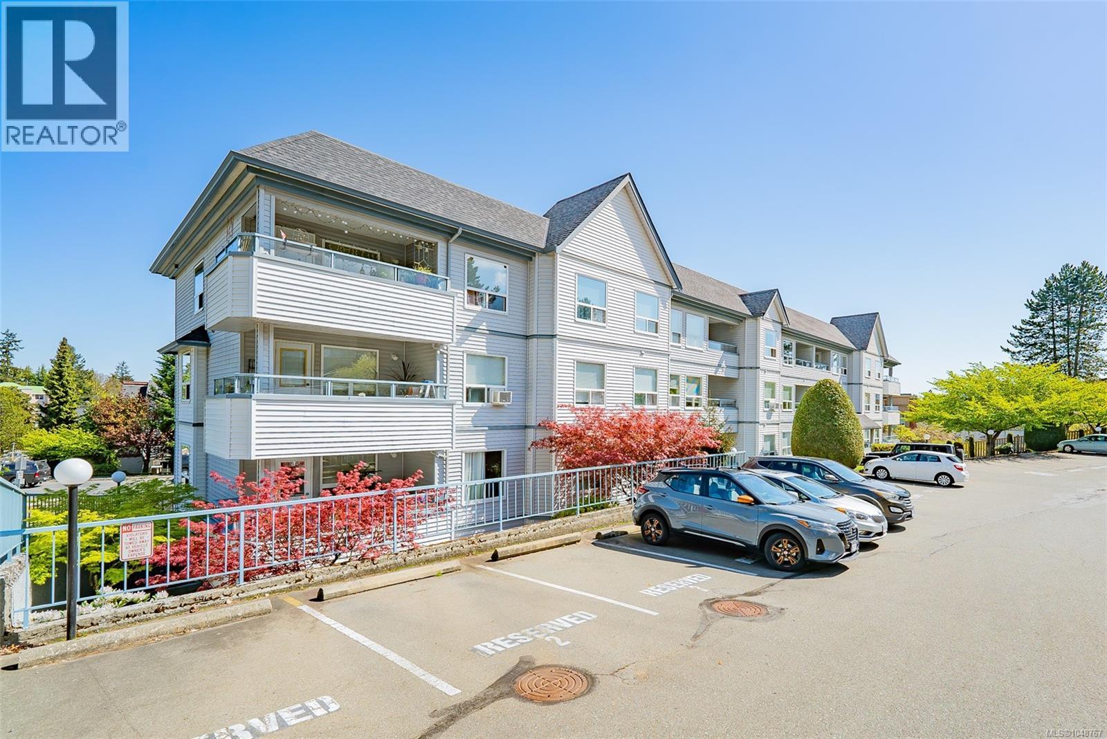 405 1631 Dufferin Cres Property Photo 24