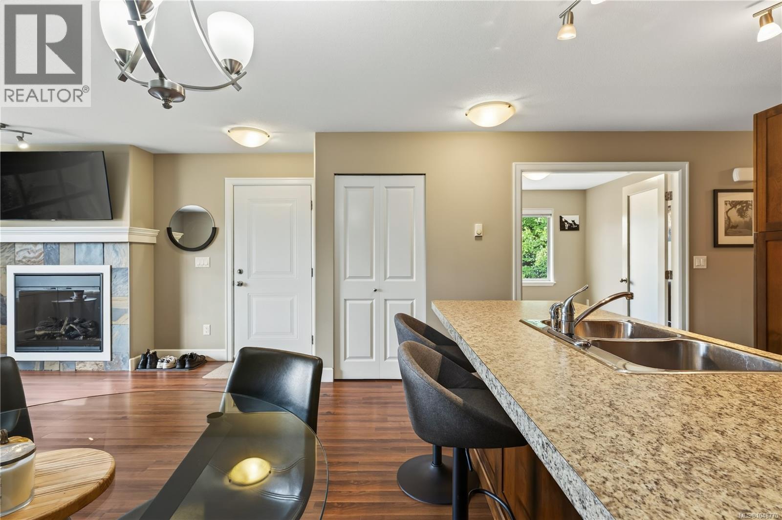 201 5965 Kaden Pl Property Photo 12