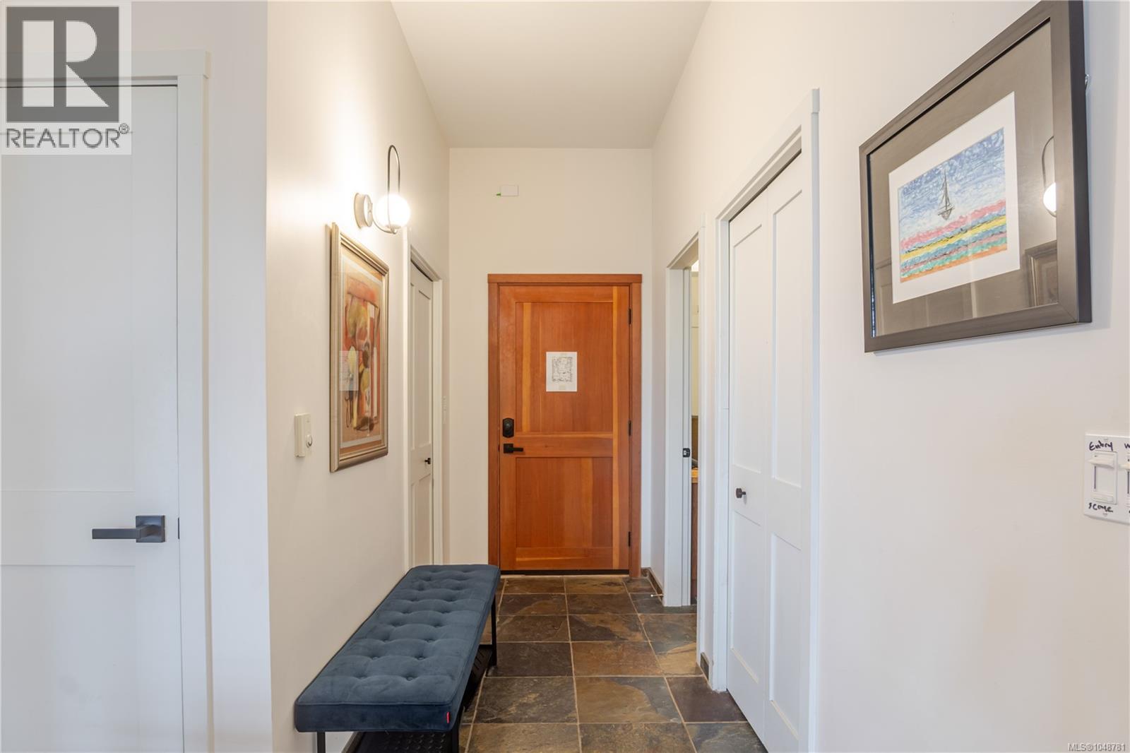 106 545 Marine Dr Property Photo 23