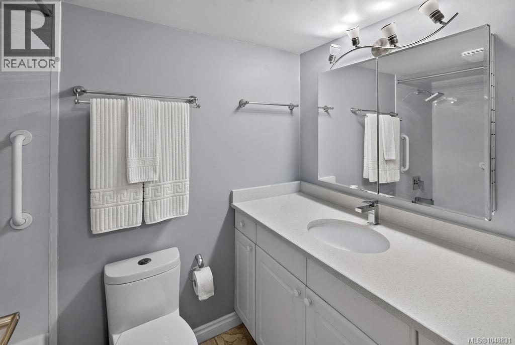 410 1025 Inverness Rd Property Photo 20