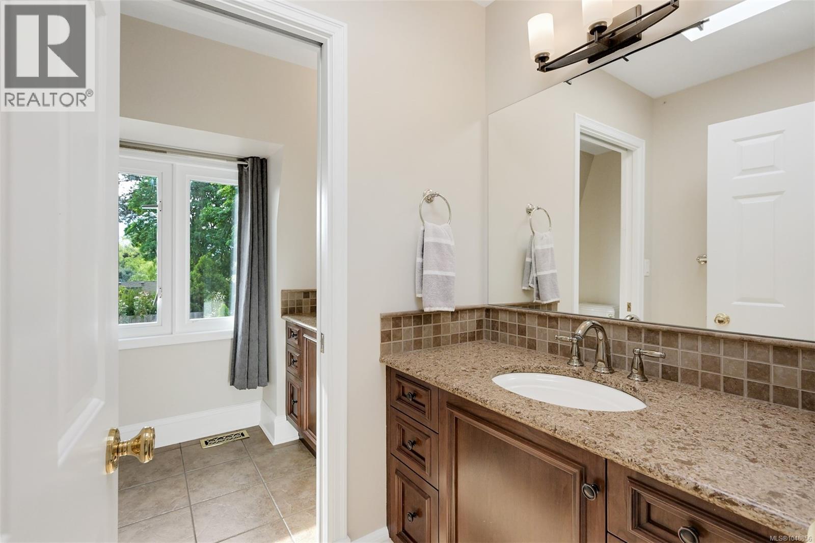3075 Devon Rd Property Photo 33
