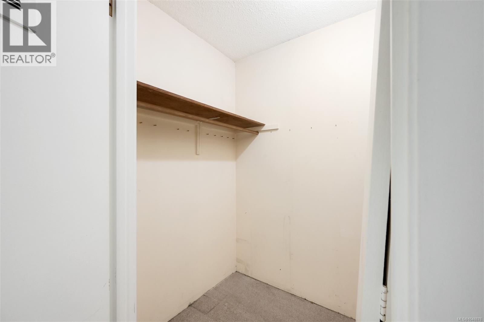 403 859 Carrie St Property Photo 21