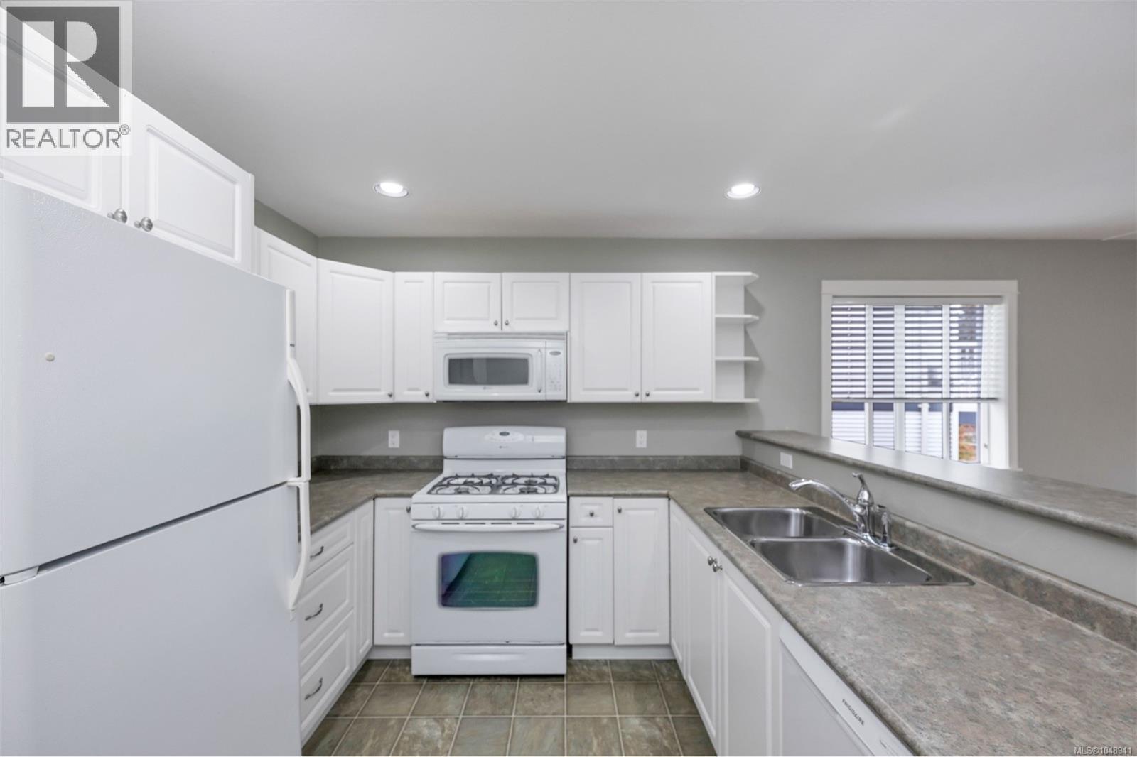 3283 Renita Ridge Rd Property Photo 10