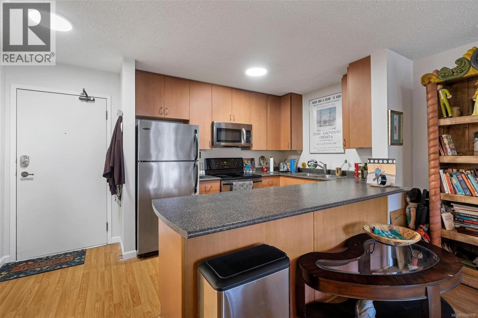 511 1745 Leighton Rd Property Photo 10
