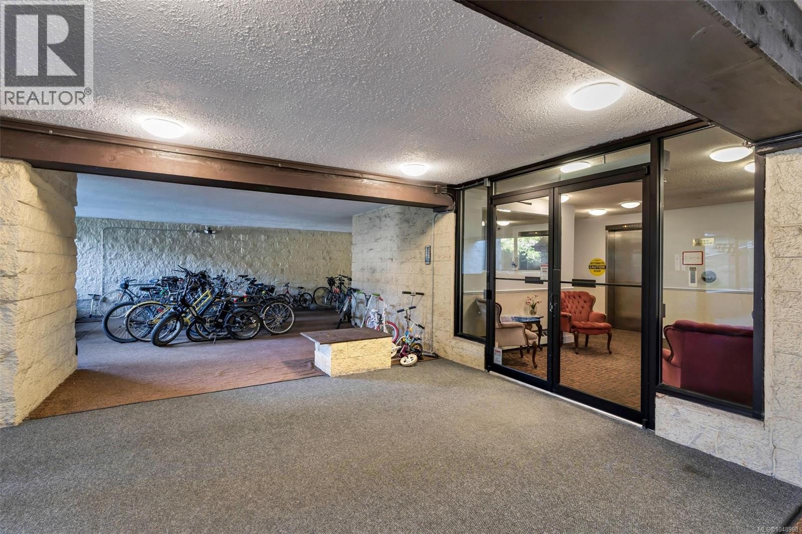 511 1745 Leighton Rd Property Photo 25