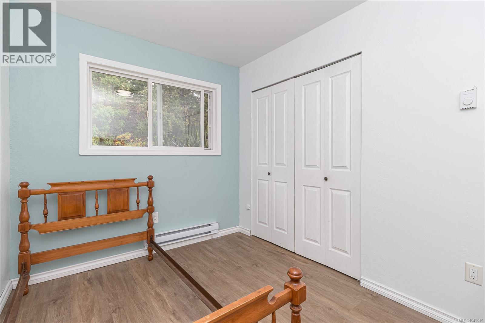 2890 Canyon Park Pl Property Photo 17