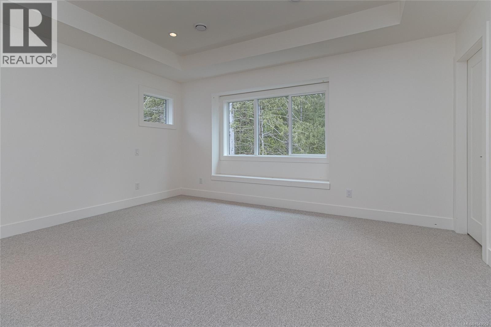 2168 Bellflower Dr Property Photo 21