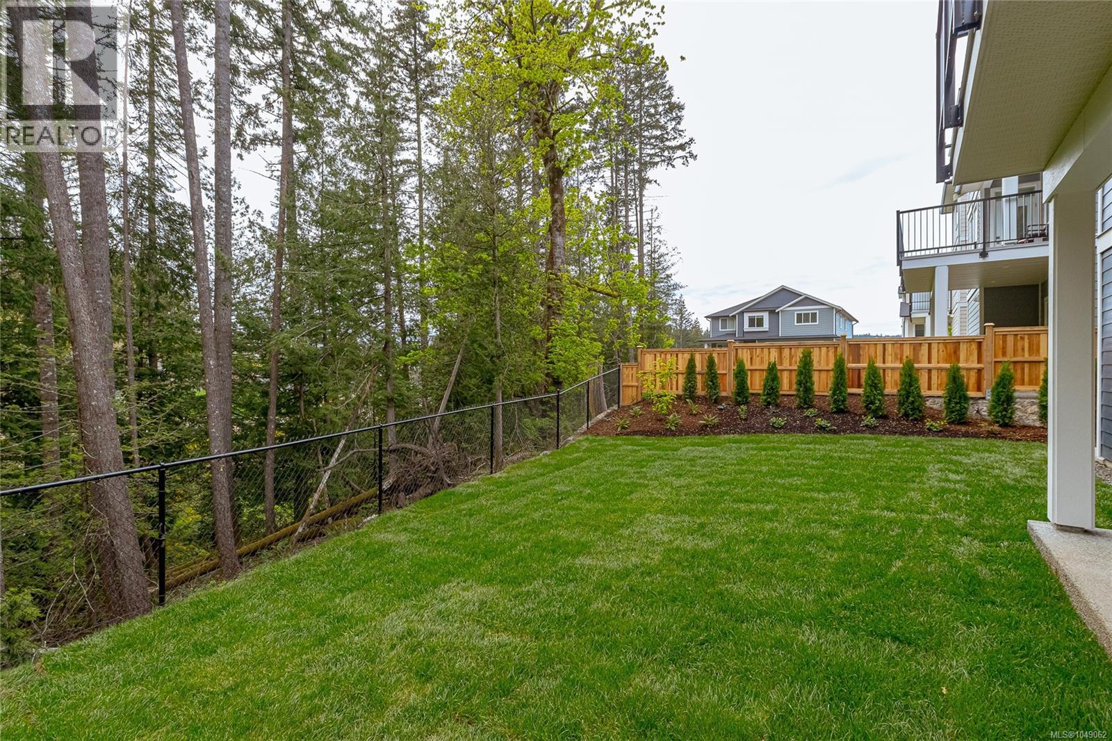2168 Bellflower Dr Property Photo 41