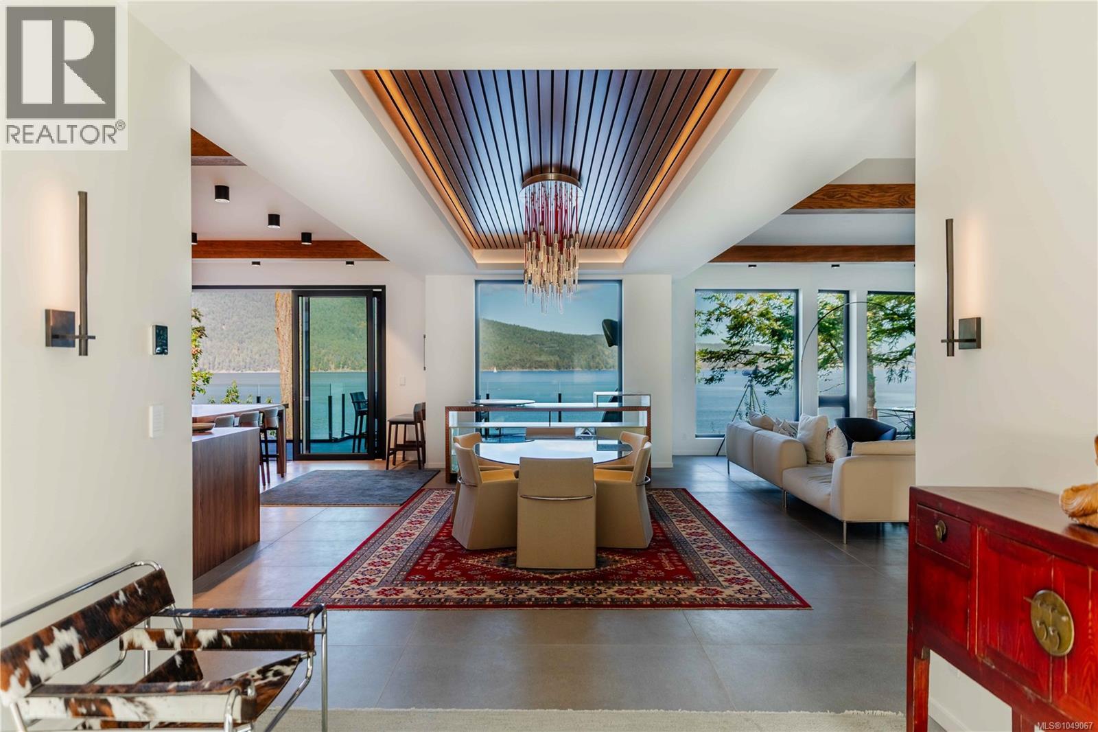 848 Lands End Rd Property Photo 13