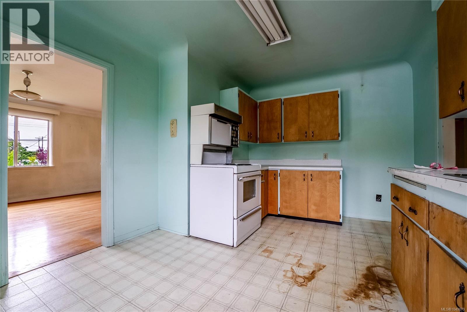 1673 North Dairy Rd Property Photo 8