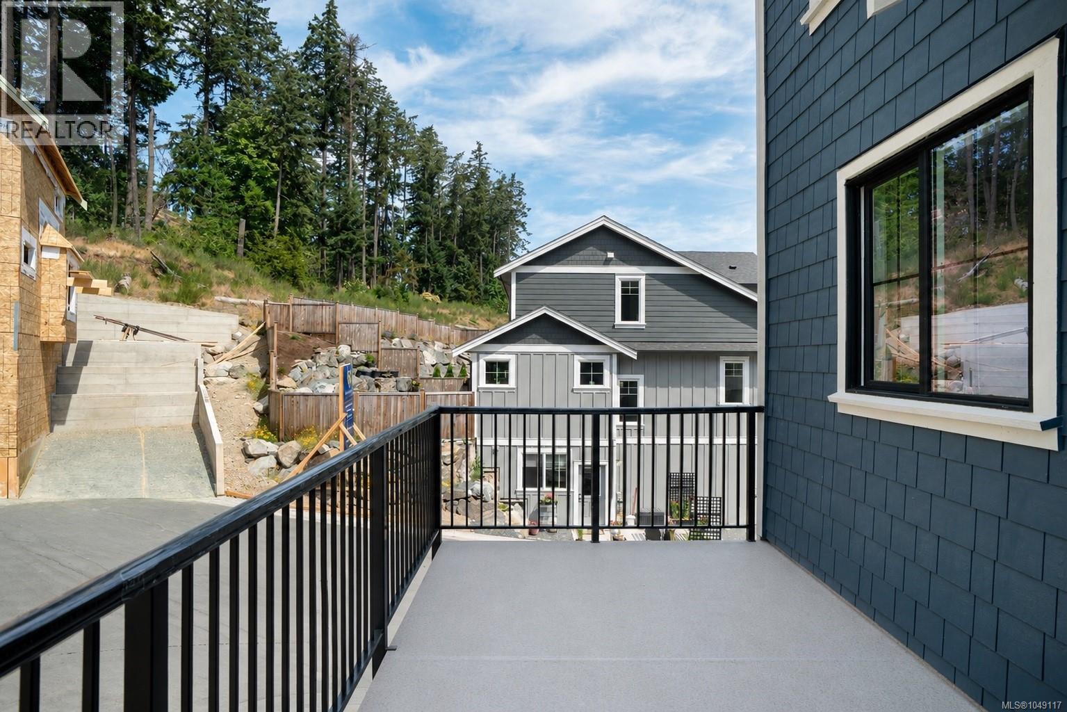 6 3439 Trumpeter St Property Photo 10
