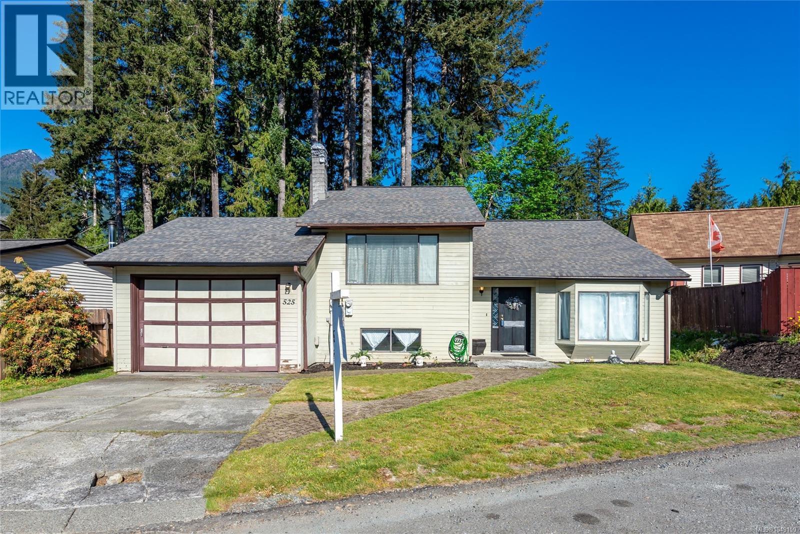 525 Muchalat Crt Property Photo 1